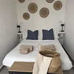 公寓 1 *
